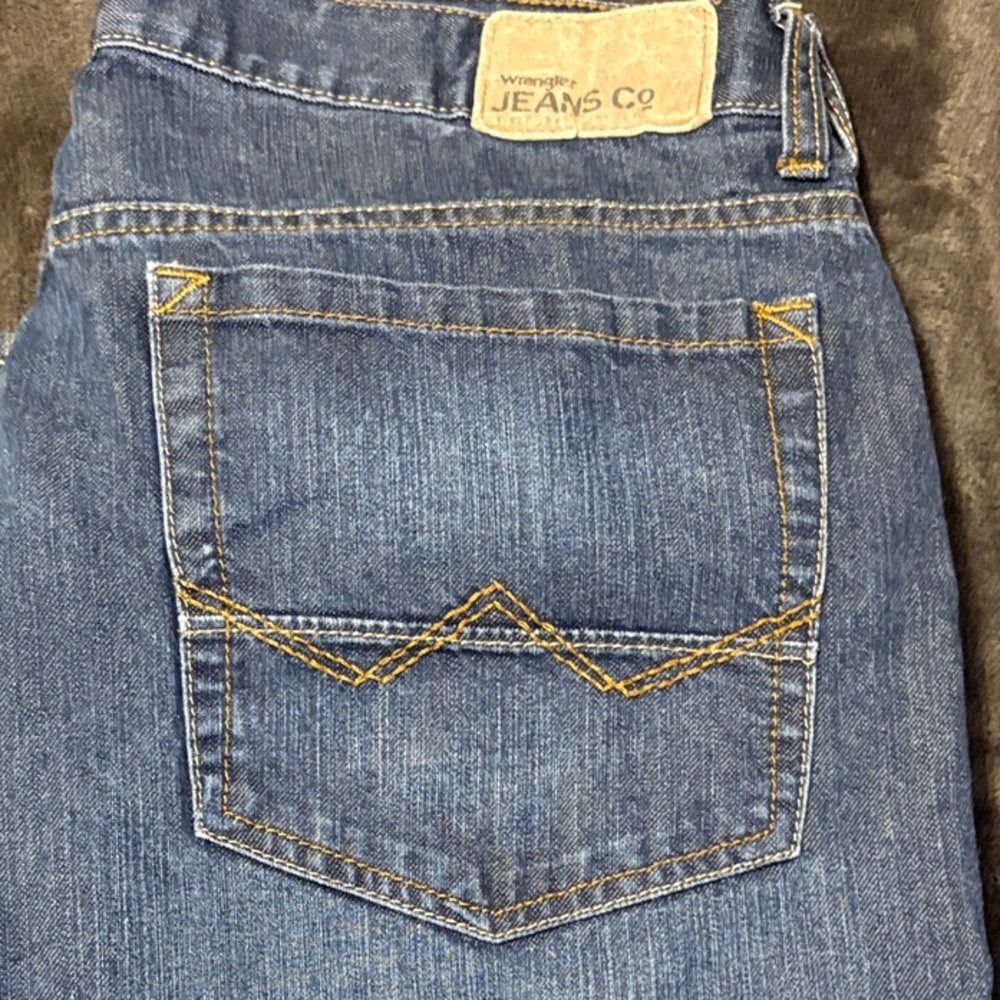 Wrangler Men's Straight-Leg Jeans Sz 33/30